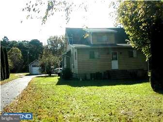 264 Berlin - Cross Keys Road Berlin, NJ 08009 - Photo 1 of 5 Exterior Front
