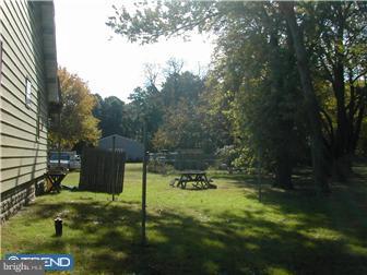 264 Berlin - Cross Keys Road Berlin, NJ 08009 - Photo 2 of 5 Exterior Side