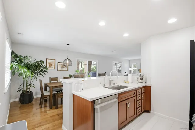 $749,999 | 5822 Mission Center Road, Unit A, San Diego, CA 92108