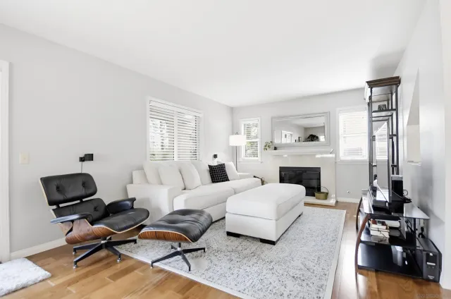 $749,999 | 5822 Mission Center Road, Unit A, San Diego, CA 92108