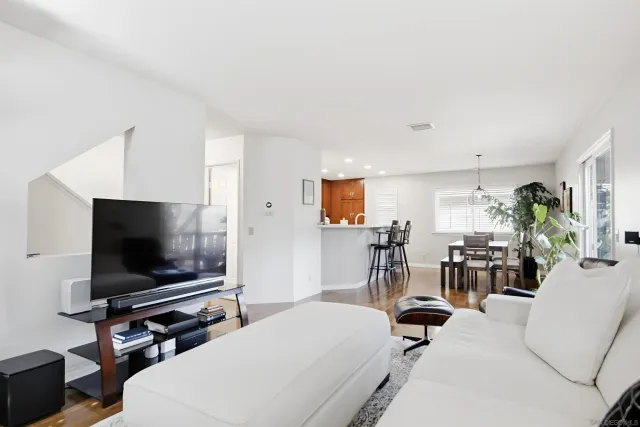 $749,999 | 5822 Mission Center Road, Unit A, San Diego, CA 92108