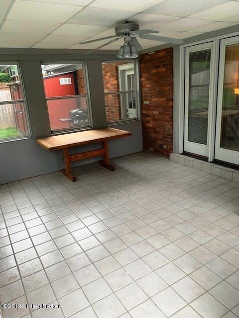 822 Huntington Road Louisville, KY 40207 - Photo 31 of 37 35