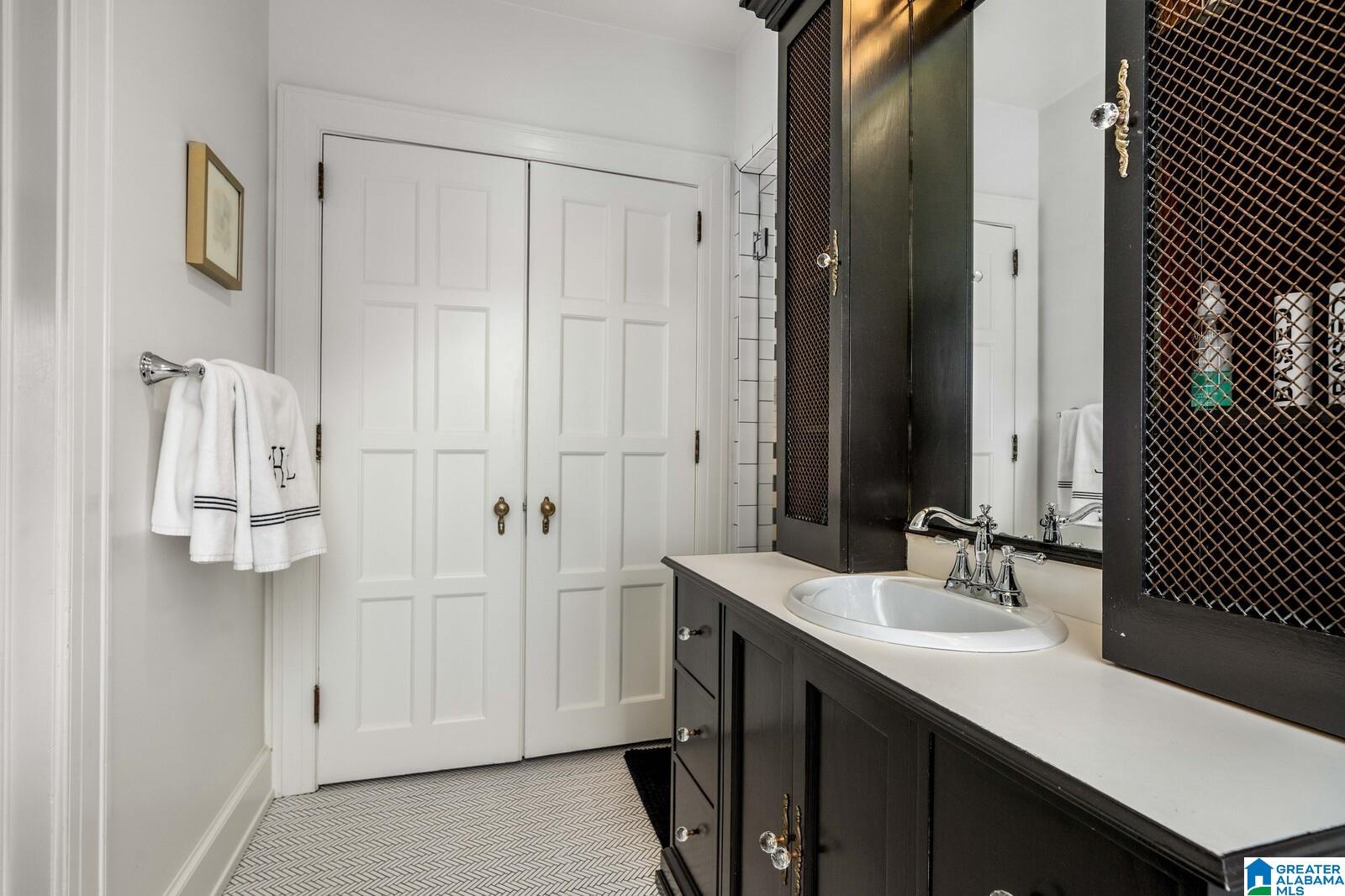 2744 Abingdon Road Birmingham, AL 35243 - Photo 45 of 90
