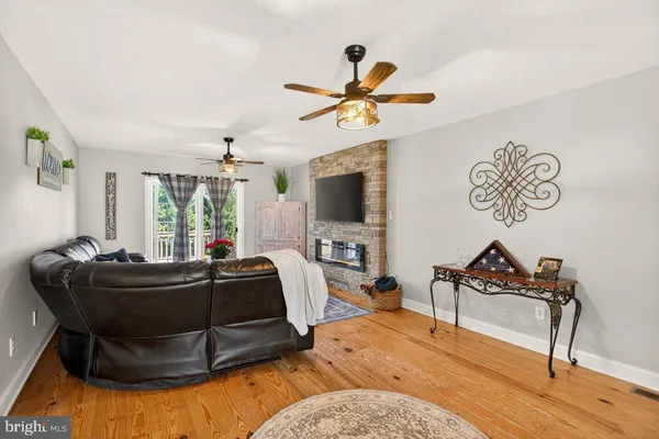 $540,000 | 798 Turkey Knob Road, Quicksburg, VA 22847