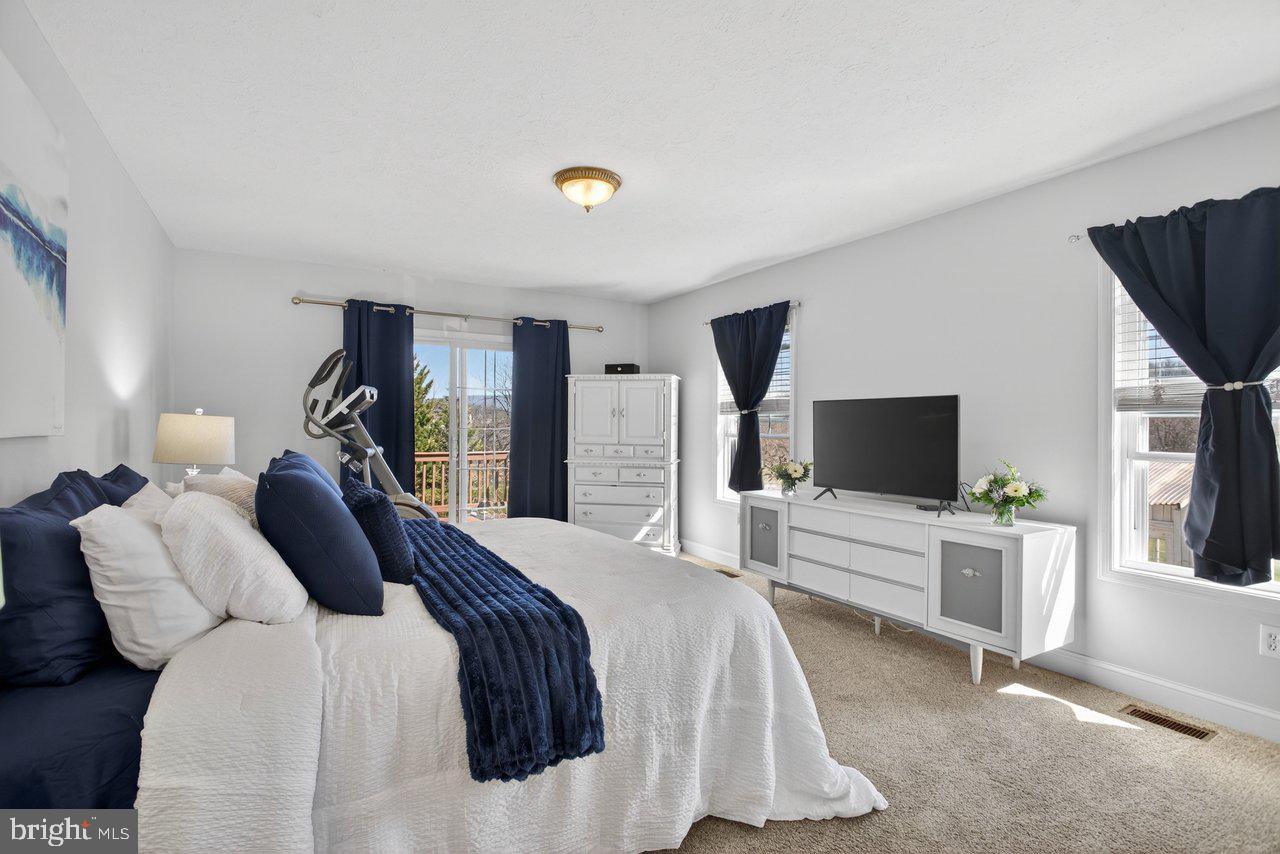 798 Turkey Knob Road Quicksburg, VA 22847 - Photo 34 of 82