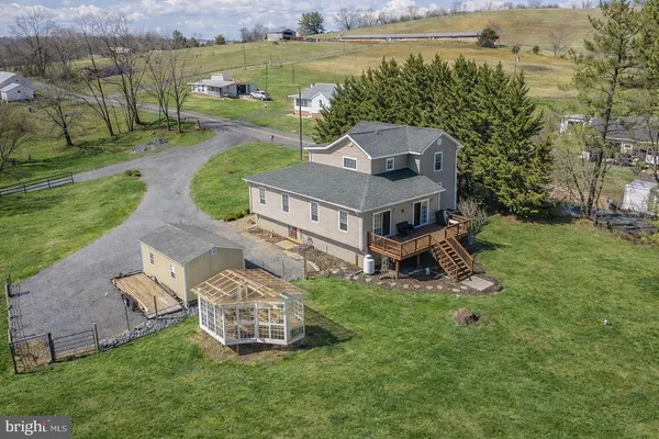 $540,000 | 798 Turkey Knob Road, Quicksburg, VA 22847