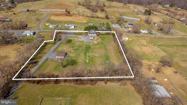 $540,000 | 798 Turkey Knob Road, Quicksburg, VA 22847