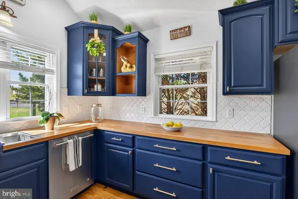 $540,000 | 798 Turkey Knob Road, Quicksburg, VA 22847