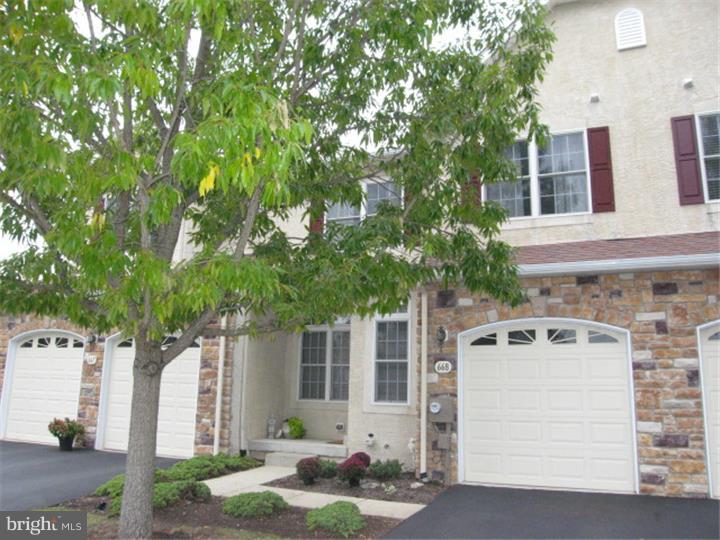 668 Greycliffe Lane Lower Gwynedd, PA 19002 - Photo 1 of 19 Exterior Front