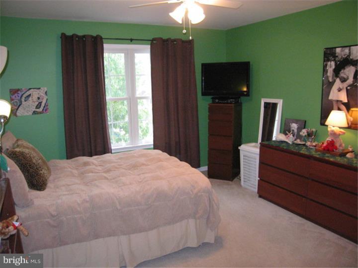 668 Greycliffe Lane Lower Gwynedd, PA 19002 - Photo 14 of 19 Bedroom 3