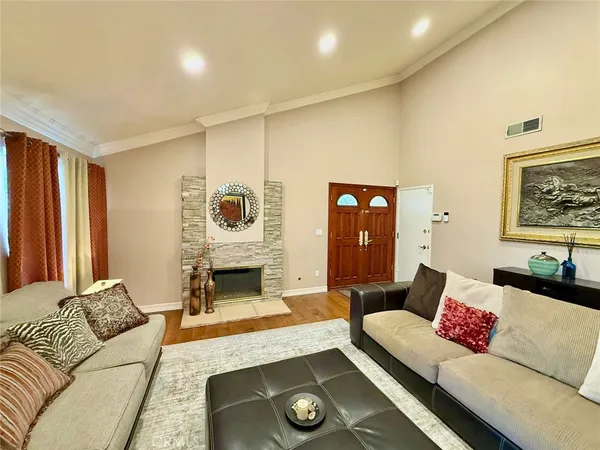 $5,100 | 17320 Alexandra Circle, Cerritos, CA 90703