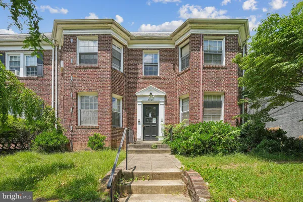 $1,595,000 | 3925 W Street Northwest, Washington, DC 20007