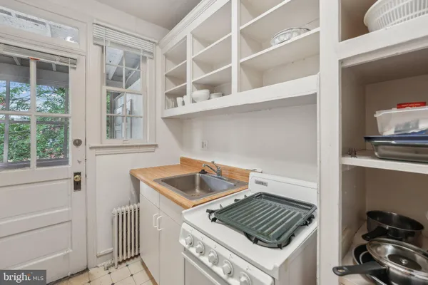 $1,595,000 | 3925 W Street Northwest, Washington, DC 20007