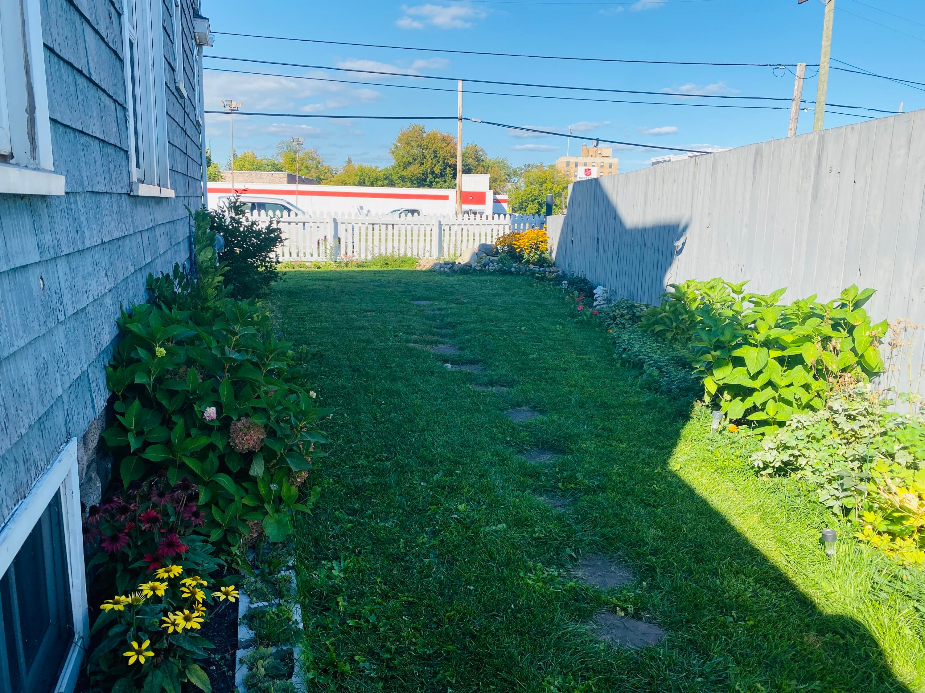 215 Ridge Street Sault Ste. Marie, MI 49783 - Photo 38 of 42 Gallery Image 38