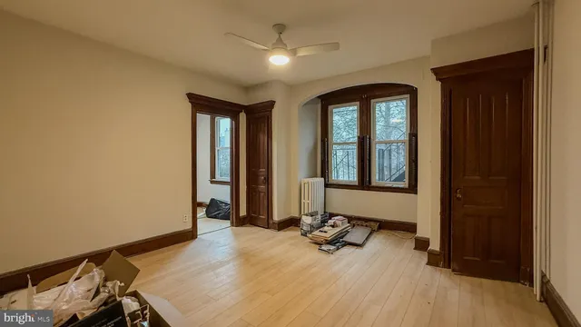 $2,200 | 165 East Mt Pleasant Avenue, Ambler, PA 19002