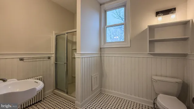 $2,200 | 165 East Mt Pleasant Avenue, Ambler, PA 19002