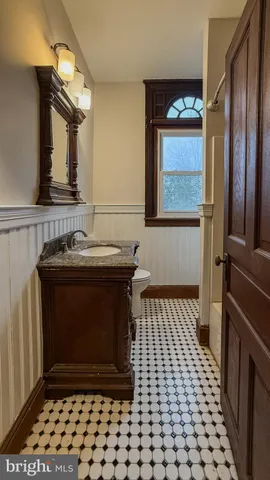 $2,200 | 165 East Mt Pleasant Avenue, Ambler, PA 19002