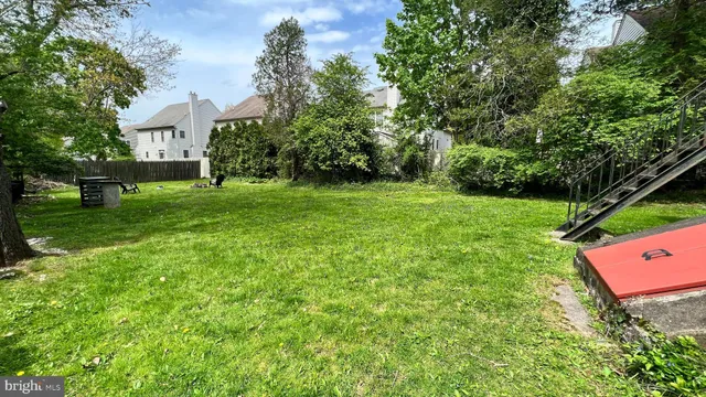 $2,200 | 165 East Mt Pleasant Avenue, Ambler, PA 19002