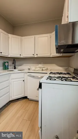 $2,200 | 165 East Mt Pleasant Avenue, Ambler, PA 19002