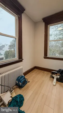 $2,200 | 165 East Mt Pleasant Avenue, Ambler, PA 19002