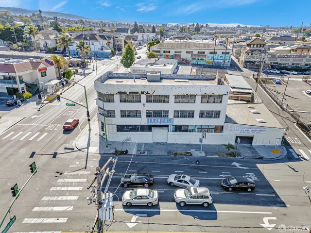 $1,899,000 | 1401 International Boulevard, Oakland, CA 94606