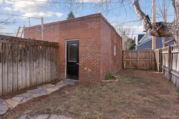 $375,000 | 50 West Cedar Avenue, Denver, CO 80223