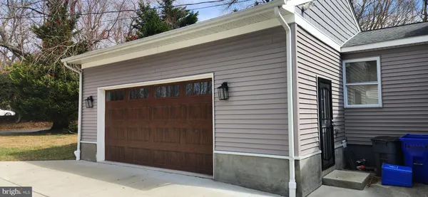 $1,250,000 | 7516 Glenriddle Road, Bethesda, MD 20817