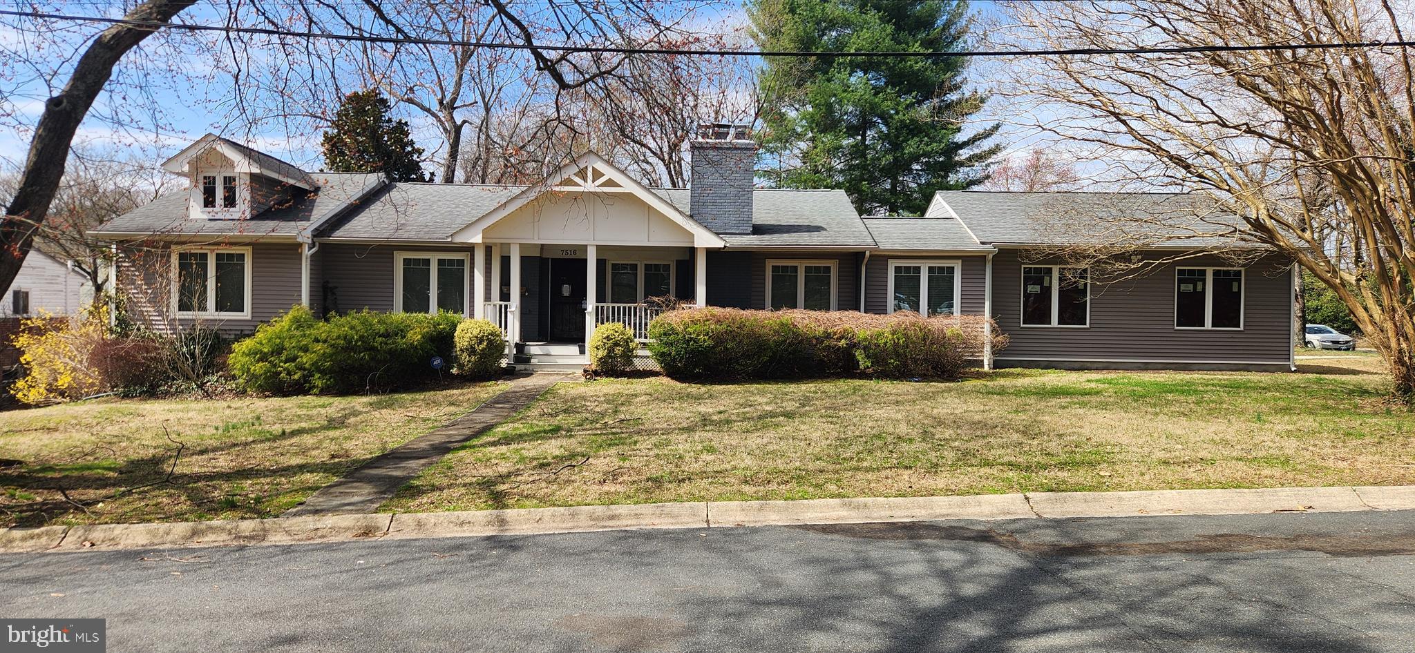 7516 Glenriddle Road Bethesda, MD 20817 - Photo 3 of 20