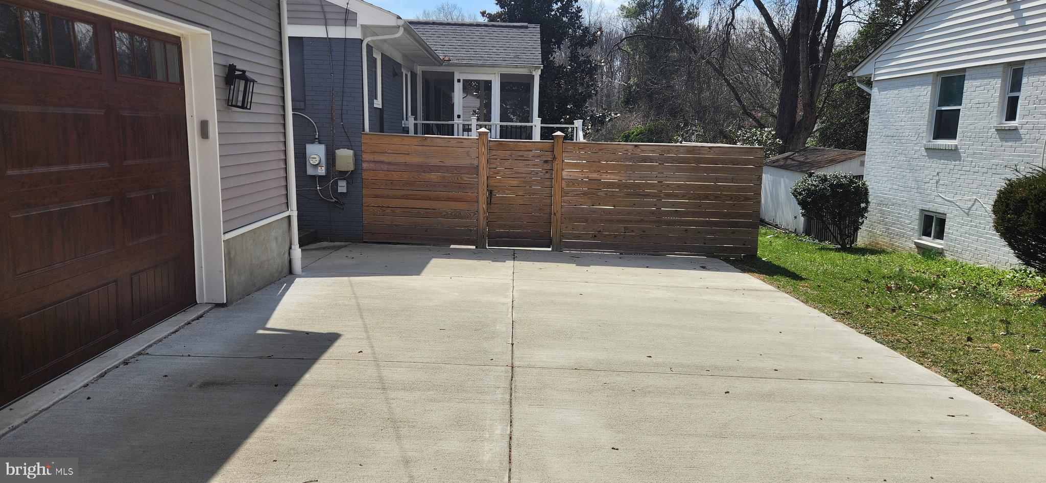 7516 Glenriddle Road Bethesda, MD 20817 - Photo 8 of 20