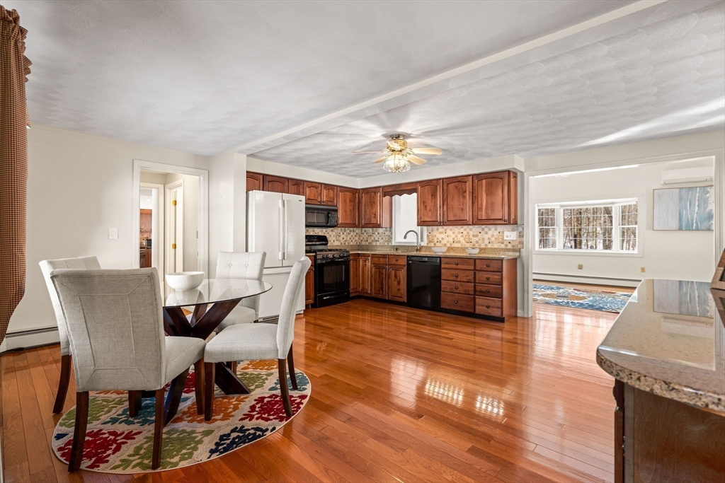 30 Christa Drive Rowley, MA 01969 - Photo 30 of 42