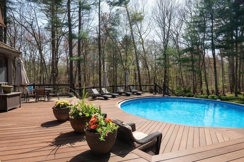 30 Christa Drive Rowley, MA 01969 - Photo 4 of 42
