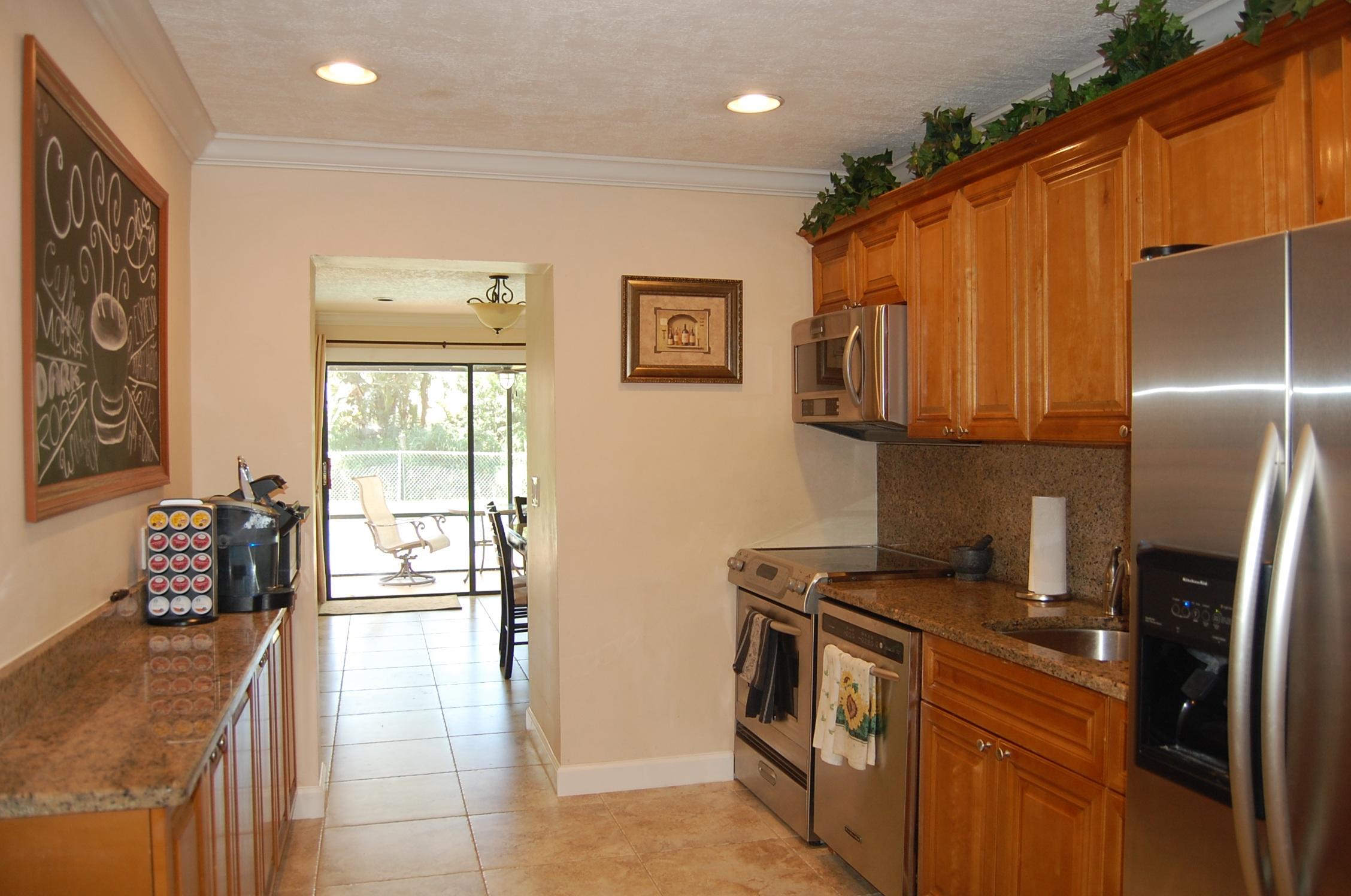 5327 Van Buren Road Delray Beach, FL 33484 - Photo 8 of 14 DSC_0058