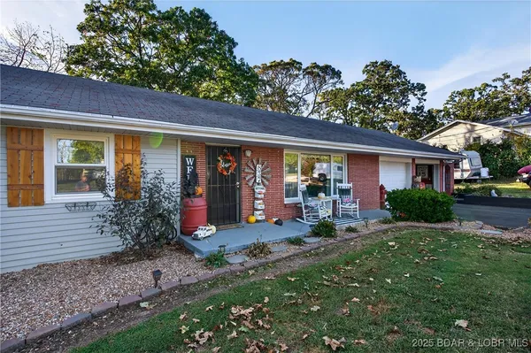 $299,500 | 837 Woodlawn Drive, Warsaw, MO 65355