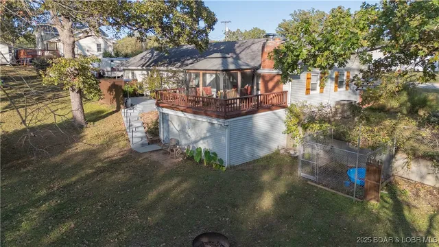 $299,500 | 837 Woodlawn Drive, Warsaw, MO 65355