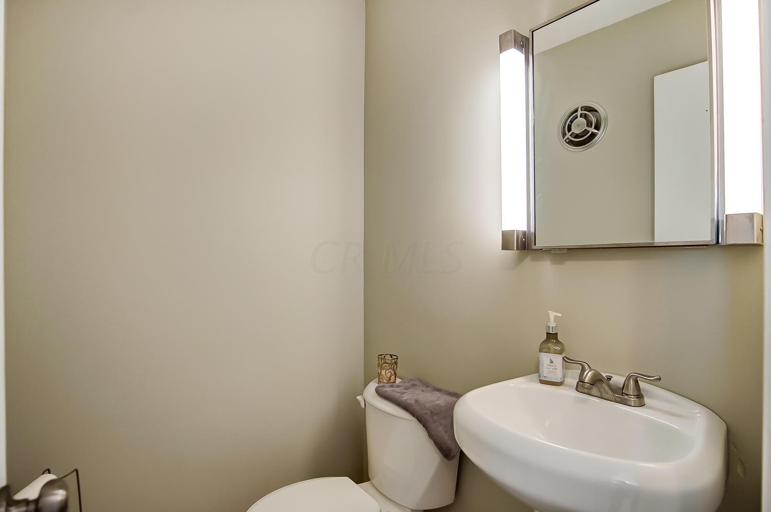 246 Jefferson Road Newark, OH 43055 - Photo 16 of 33 Gallery Image 16