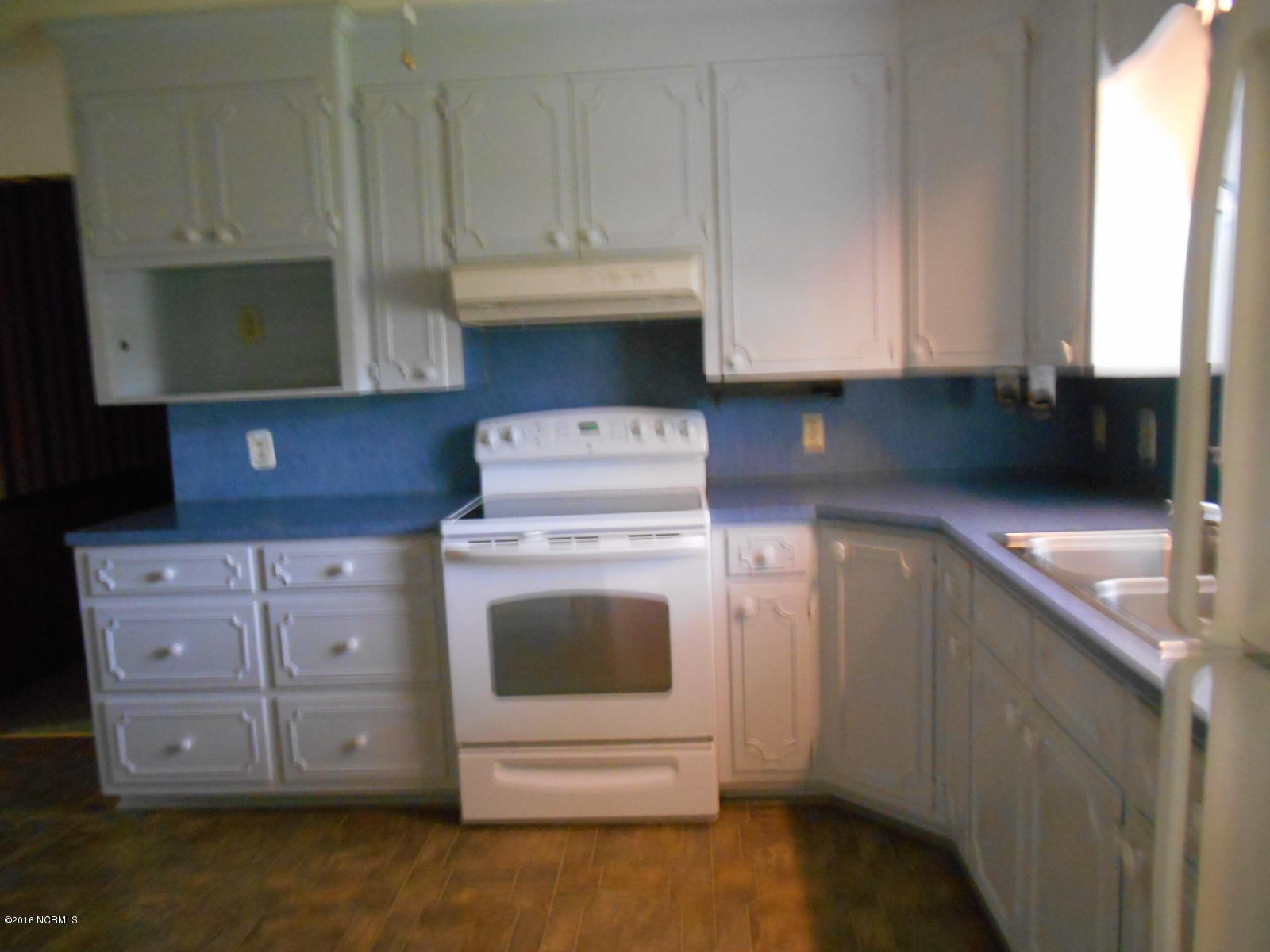 1058 Albrittons Road Kinston, NC 28504 - Photo 6 of 16 Albrittons Rd 008