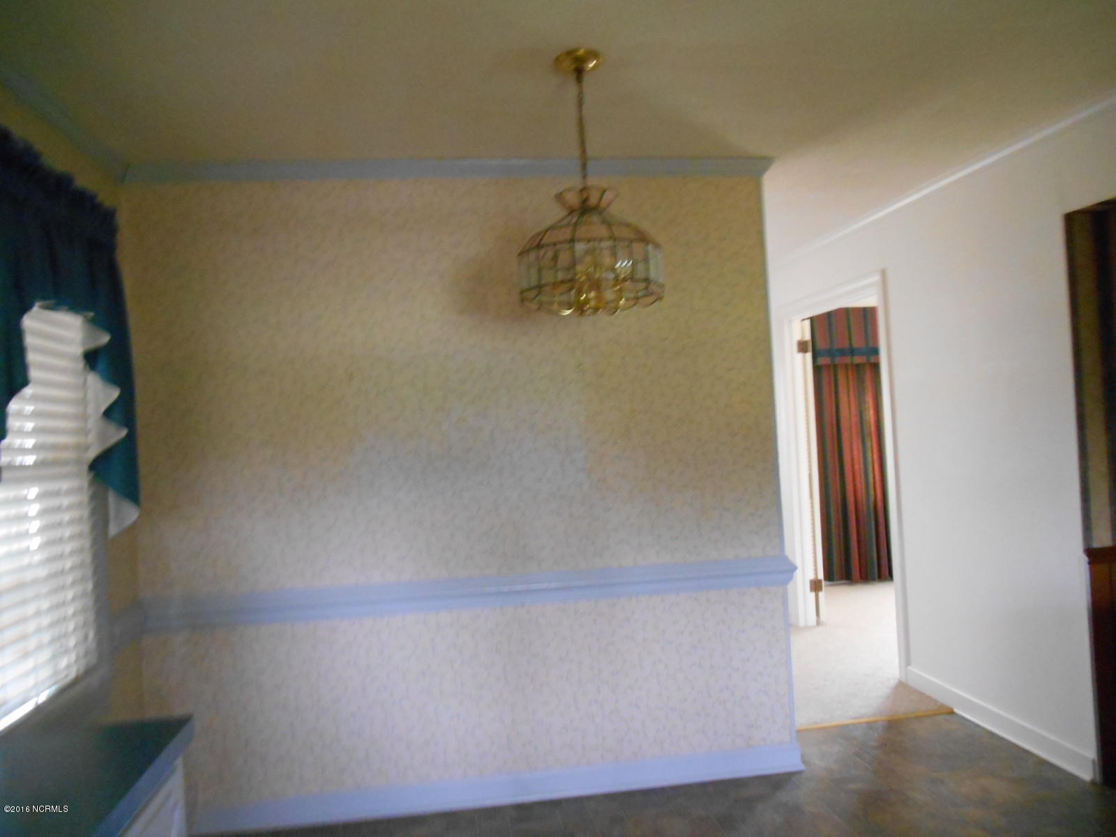 1058 Albrittons Road Kinston, NC 28504 - Photo 8 of 16 Albrittons Rd 009