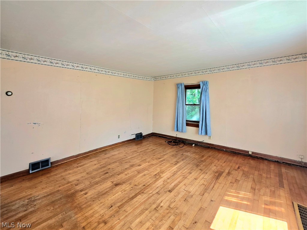 4141 Dunton Road Lorain, OH 44055 - Photo 11 of 32 Gallery Image 11