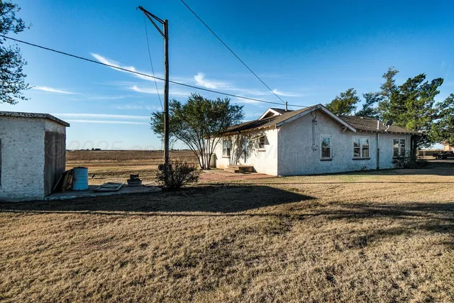 $135,000 | 115 South Whorton Avenue, Happy, TX 79042