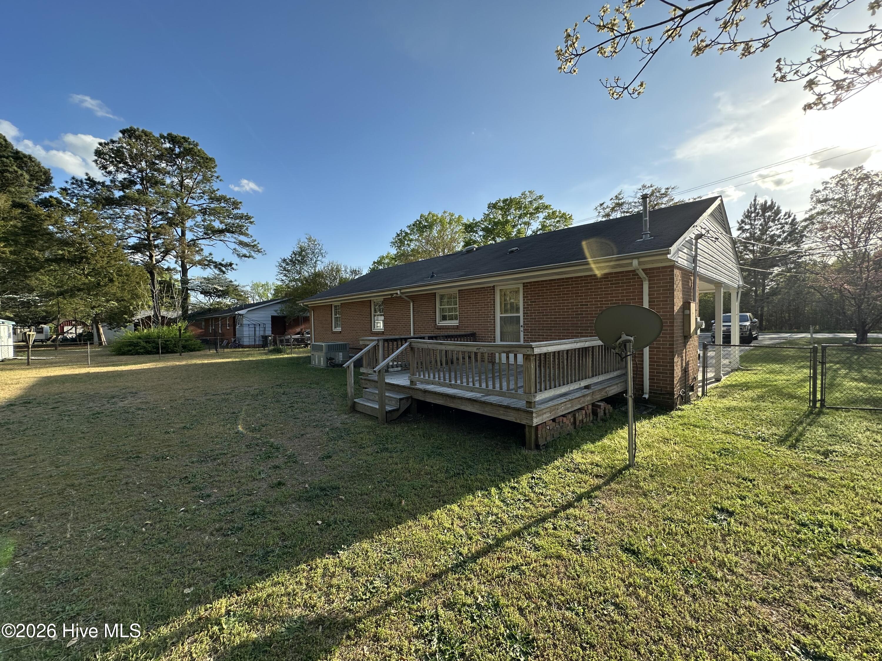 406 Johns Road Laurinburg, NC 28352 - Photo 10 of 11 IMG_1994