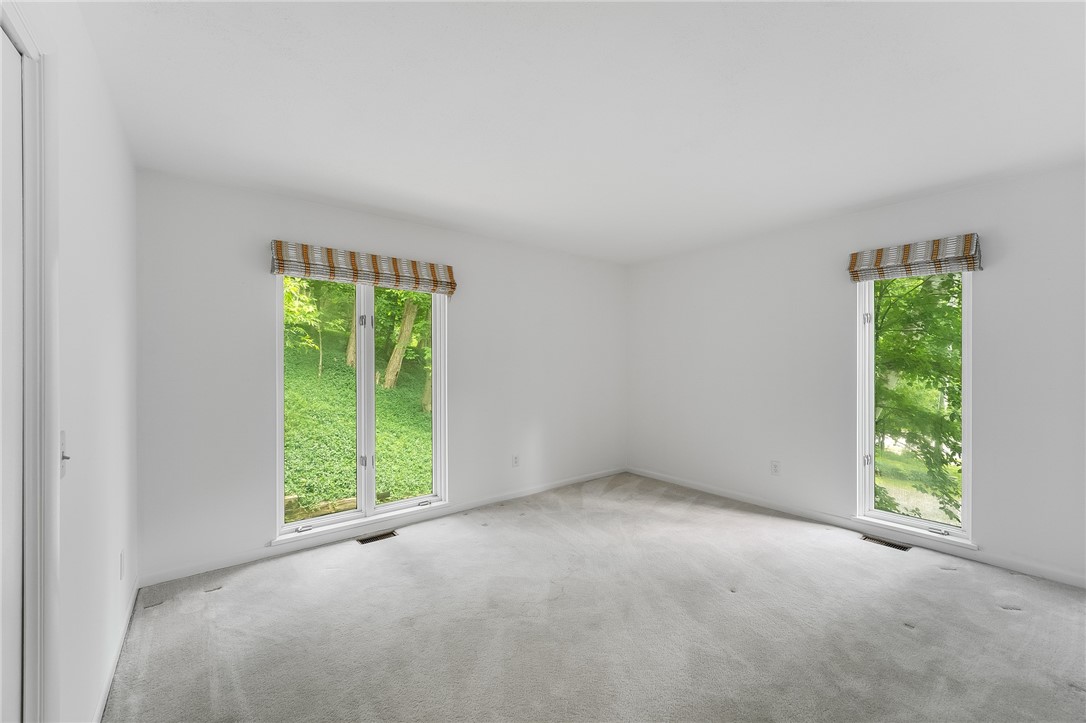 1 Hardwood Hill Road Perinton, NY 14534 - Photo 24 of 38