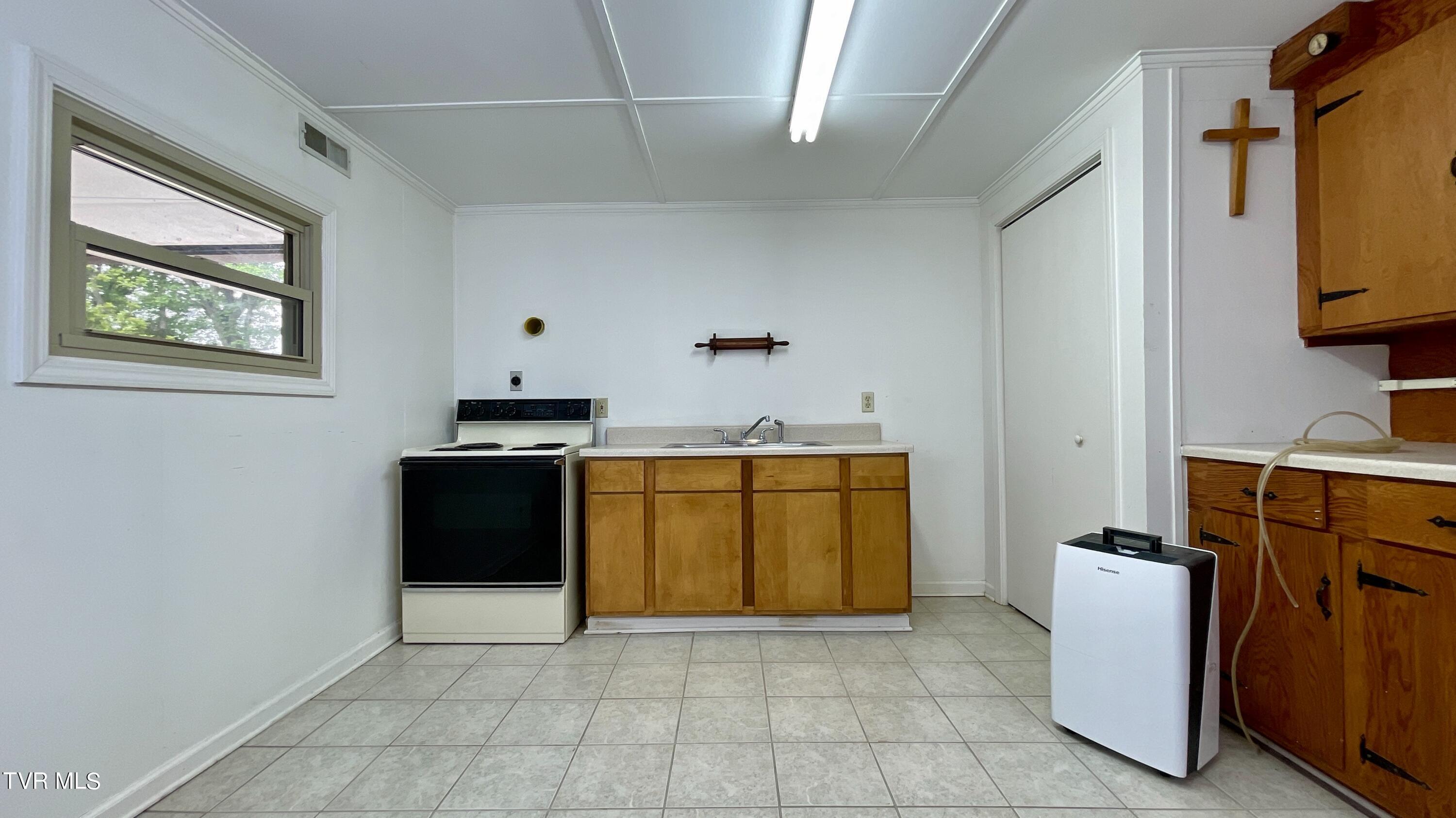 Undisclosed Address Bristol, TN 37620 - Photo 40 of 52 DJI_20240516_104643_440