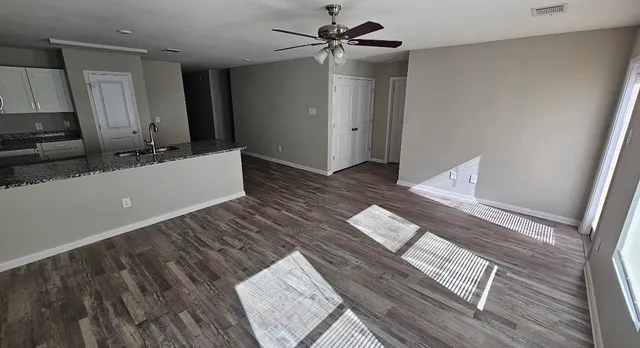 $1,550 | 15524 Briar Forest Drive, Conroe, TX 77306