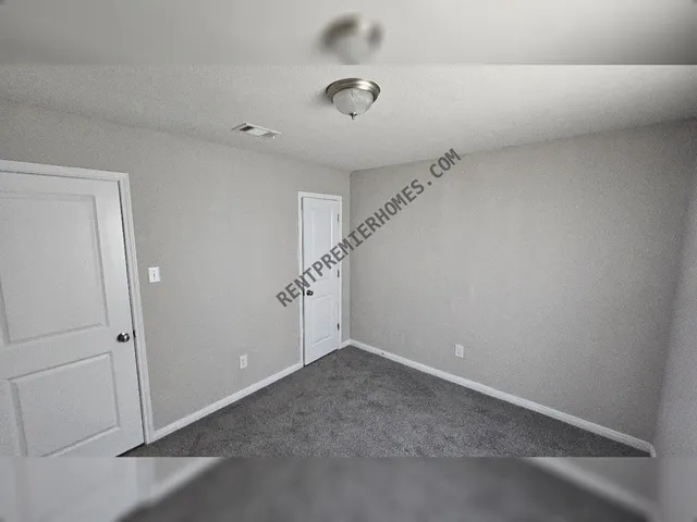 $1,550 | 15524 Briar Forest Drive, Conroe, TX 77306