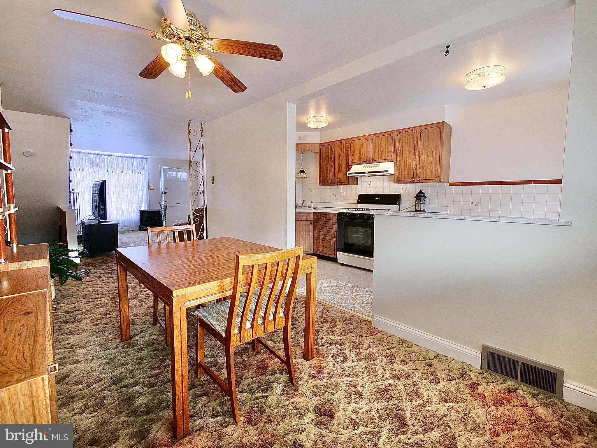 320 Rively Avenue Collingdale, PA 19023 - Photo 14 of 43 Gallery Image 14