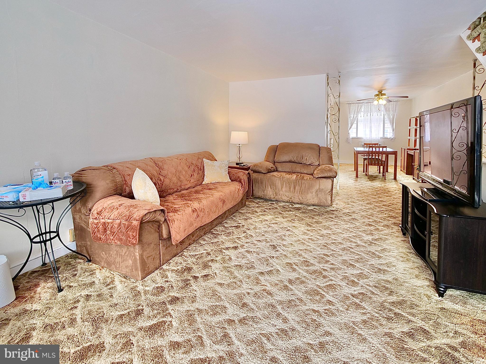 320 Rively Avenue Collingdale, PA 19023 - Photo 8 of 43 Gallery Image 8