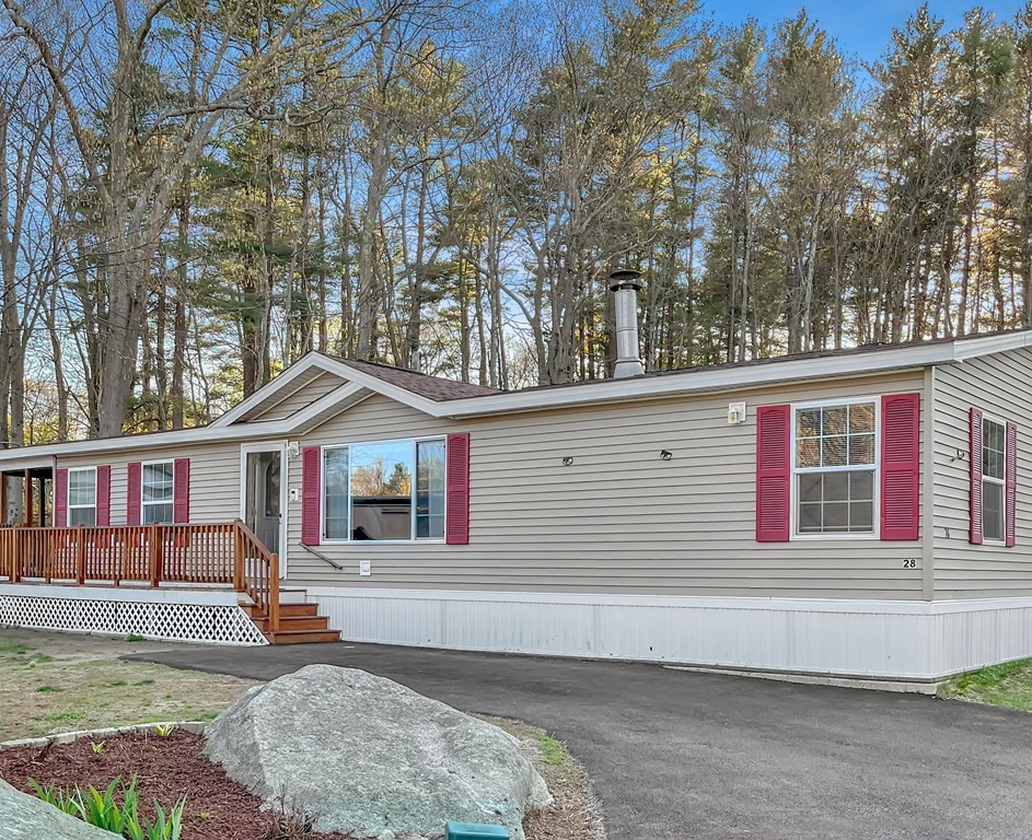 28 Holiday Road Holbrook, MA 02343 - Photo 1 of 20 Gallery Image 1