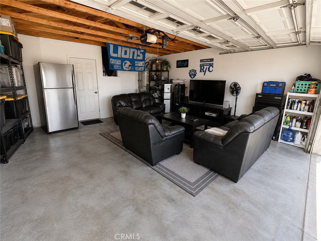11796 Begonia Road Adelanto, CA 92301 - Photo 12 of 16 AI Photo