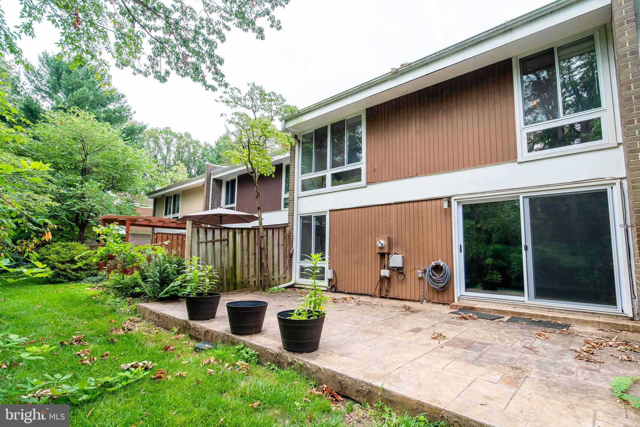 1737 Wainwright Drive Reston, VA 20190 - Photo 23 of 24 Gallery Image 23