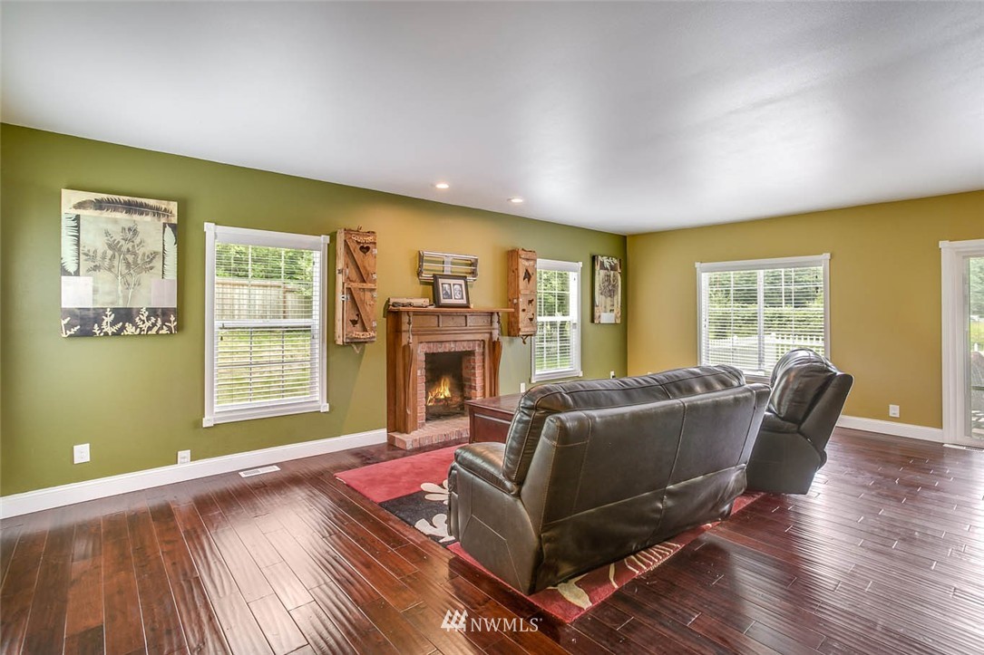 29224 Thomas Road Southeast Kent, WA 98042 - Photo 10 of 25
